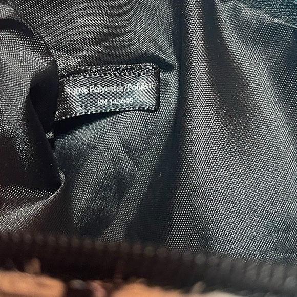 Houndstooth Black & White Fabric Wristlet - Picture 7 of 9